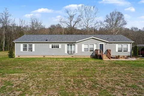 3521 Cooper Creek Rd, Woodlawn, TN 37191