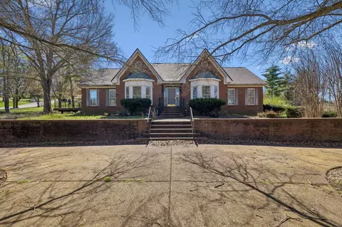 1715 Andrew Crockett Ct, Brentwood, TN 37027