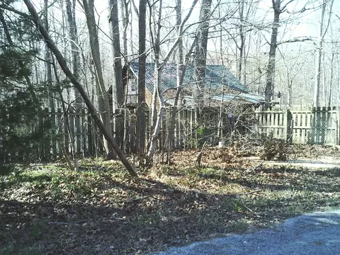 174 Sugar Maple Dr, Dover, TN 37058 photo 2