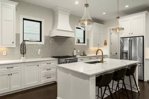840 Kirkwood Ave, Nashville, TN 37204