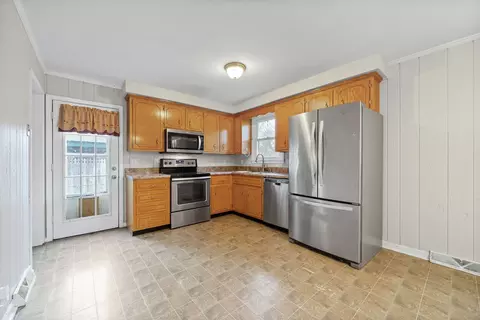 531 Morrison Dr, Clarksville, TN 37042
