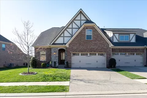 1063 Callaway Dr, Lebanon, TN 37087
