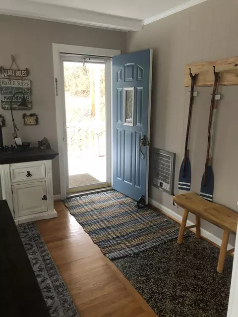 Entry Way - 470 Askin Ln, Baxter, TN 38544 photo 1 of 3