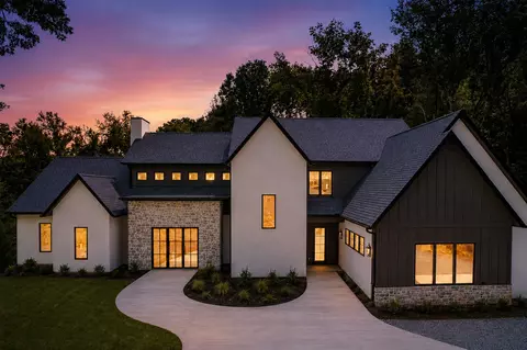 631 Hunters Trl, Nashville, TN 37209