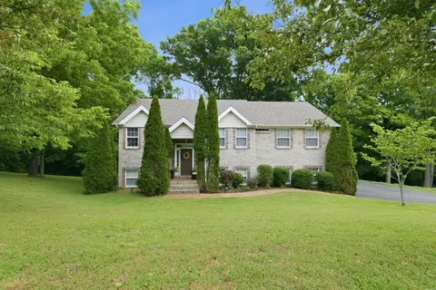 529 Katelyn Dr S, Spring Hill, TN 37174