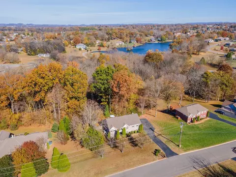 529 Katelyn Dr S, Spring Hill, TN 37174