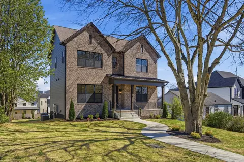 264 38th Ave N, Nashville, TN 37209