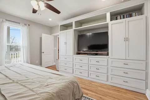 Bedroom - 412 E Rickert Ave, Dickson, TN 37055 photo 2 of 4