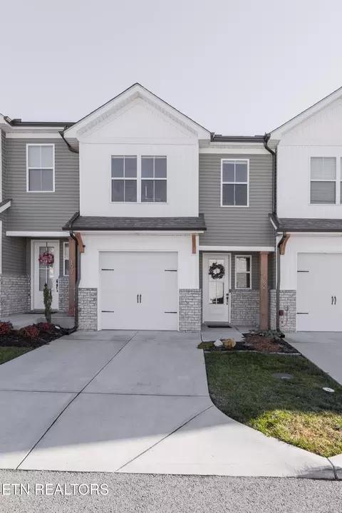 182 Judson Way, Lenoir City, TN 37771