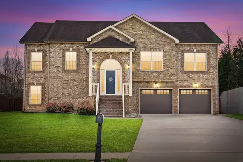 1189 Chinook Cir, Clarksville, TN 37042