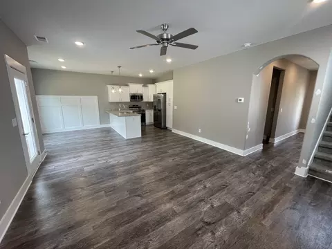 Living - 2231 Barringer Ln, Murfreesboro, TN 37128 photo 1 of 7