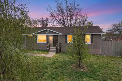 633 Lane Dr, Nashville, TN 37207