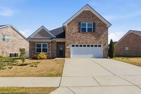 221 Thorpe Dr, Spring Hill, TN 37174