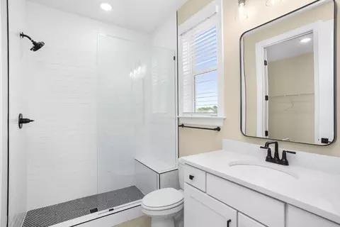 Bath - 7007 Thunderhead Way, Spring Hill, TN 37174 photo 5 of 5