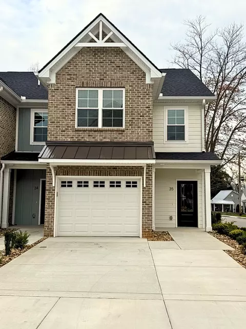 213 S High St #35, Mcminnville, TN 37110