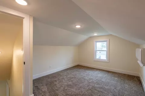 Bedroom - 402 W Commerce St, Loretto, TN 38469 photo 5 of 6