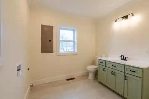 Bath - 402 W Commerce St, Loretto, TN 38469 photo 2 of 2