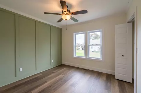 Bedroom - 402 W Commerce St, Loretto, TN 38469 photo 1 of 6