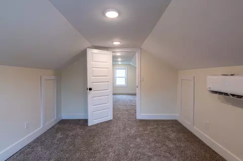 Bedroom - 402 W Commerce St, Loretto, TN 38469 photo 6 of 6