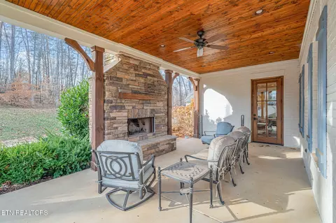 8687 Emerson Way, Powell, TN 37849 photo 31