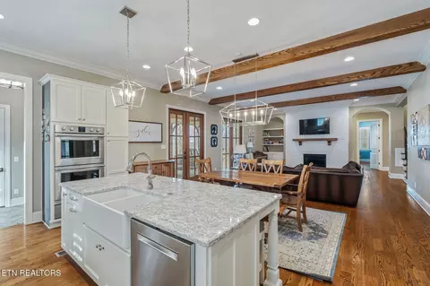 8687 Emerson Way, Powell, TN 37849 photo 18