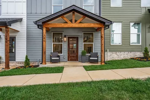 186 Charleston Ave, Pleasant View, TN 37146