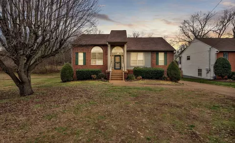 161 E Hbr, Hendersonville, TN 37075