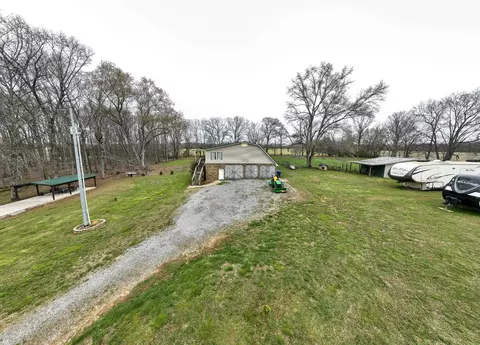 Exterior - 173 Bellview Rd, Taft, TN 38488 photo 11 of 12