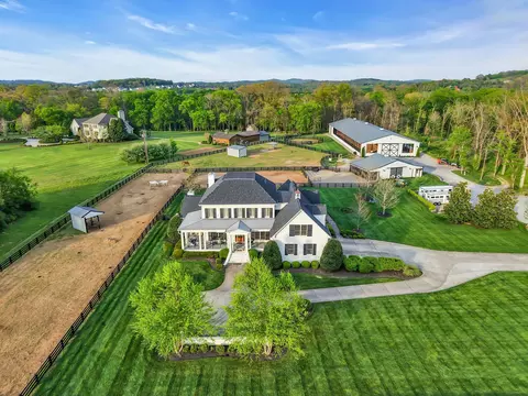 6314 Mcdaniel Rd, College Grove, TN 37046