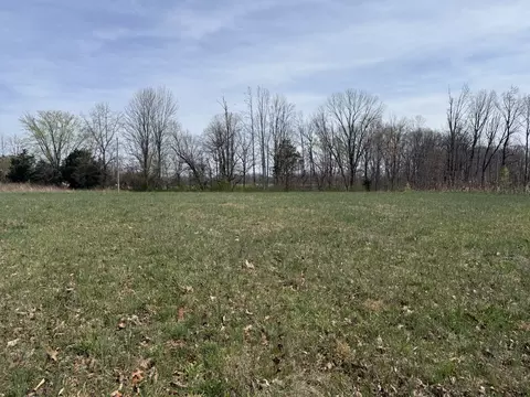 121 Magnolia Dr, Red Boiling Springs, TN 37150