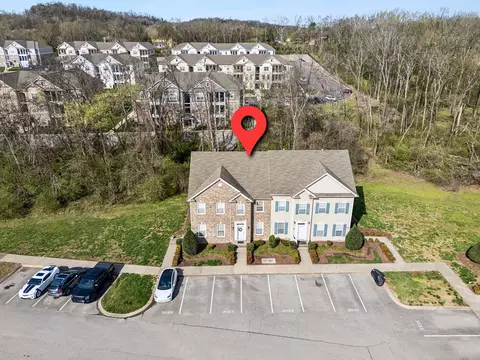 3027 Newport Valley Cir #J-2, Thompsons Station, TN 37179