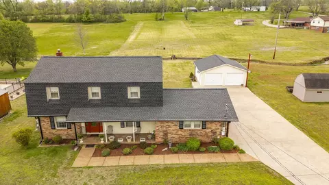 1006 Boze Ln, Gallatin, TN 37066