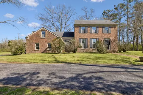 1519 Old Hillsboro Rd, Franklin, TN 37069