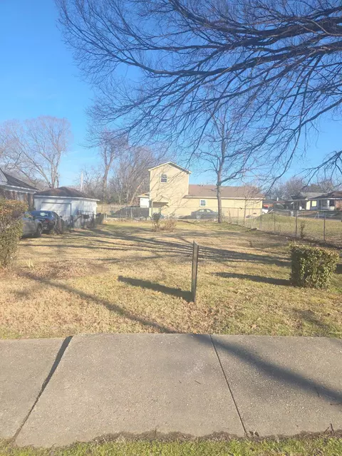 1382 Wilson St, Memphis, TN 38106