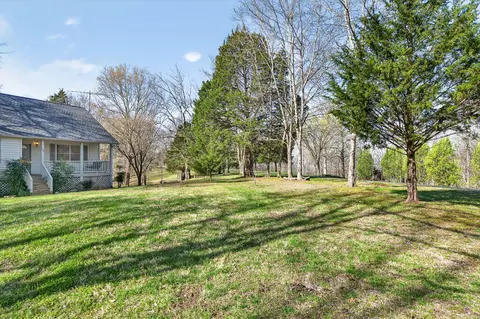Exterior - 676 Sunny Point Rd, Baxter, TN 38544 photo 9 of 14