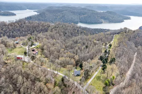 View/Area - 676 Sunny Point Rd, Baxter, TN 38544 photo 2 of 3