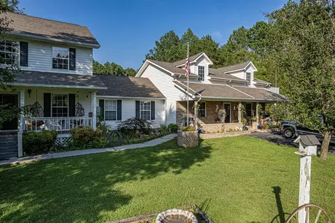 111 River Run Rd, Calhoun, TN 37309