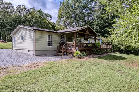 330 Creek Rd, Sweetwater, TN 37874