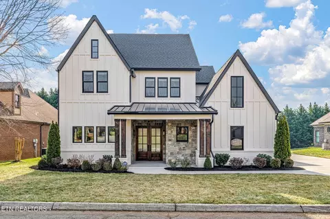 12218 Fredericksburg Blvd, Knoxville, TN 37922