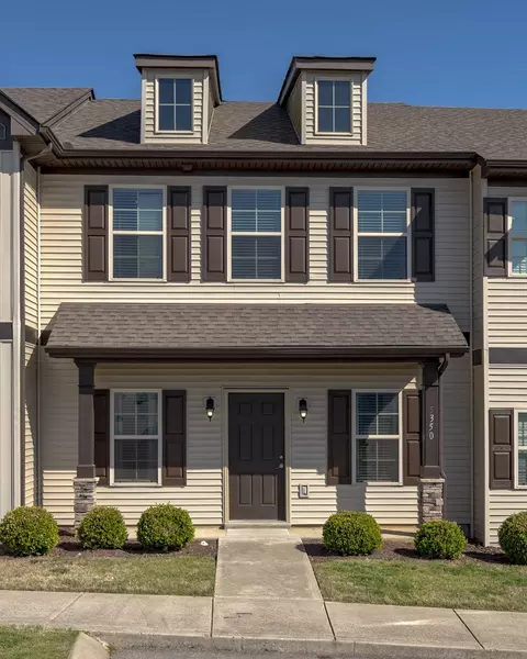 5350 Tony Lama Ln, Murfreesboro, TN 37128