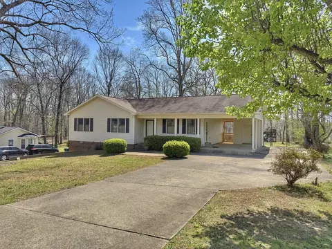 116 Friar Tuck Dr, Dickson, TN 37055