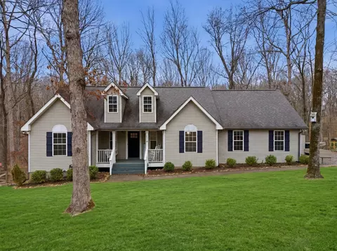 1004 Timber Ridge Ct, Kingston Springs, TN 37082