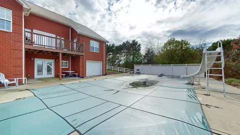 Exterior - 651 Williams St, Decherd, TN 37324 photo 16 of 19