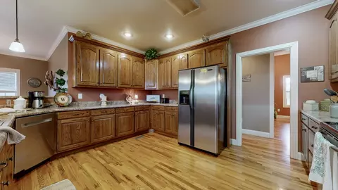 Kitchen - 651 Williams St, Decherd, TN 37324 photo 1 of 3