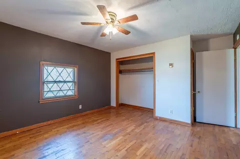 Bedroom - 118 Park St, Loretto, TN 38469 photo 3 of 5
