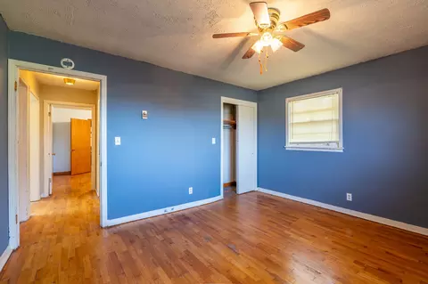 Bedroom - 118 Park St, Loretto, TN 38469 photo 4 of 5