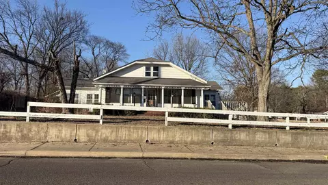1702 W Nettleton Ave, Jonesboro, AR 72401