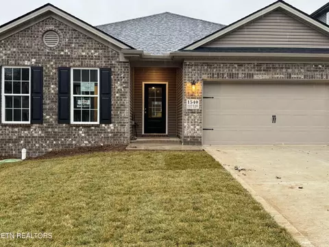 1540 Hickory Meadows Dr, Knoxville, TN 37932