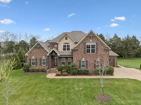 907 Larkspur Ln, Lebanon, TN 37087