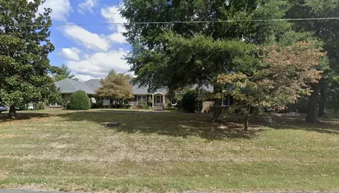 404 Fairway Trl, Springfield, TN 37172